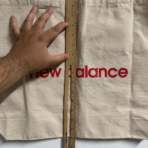 New Balance Athletics Running Beige Tote Bag NEW - Picture 4 of 6